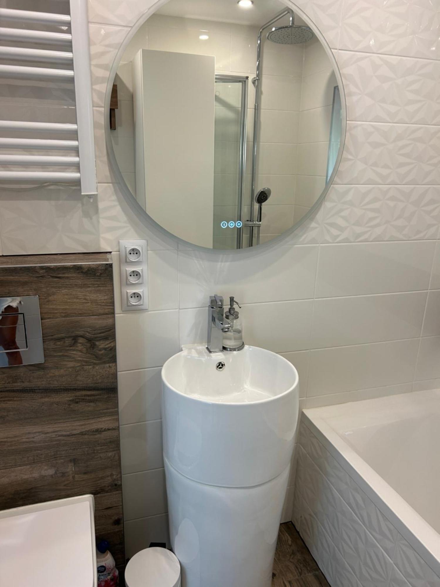 Belle Chambre Privee Avec Le Jardin Privatif Et Le Jacuzzi Cavalaire-sur-Mer Eksteriør bilde